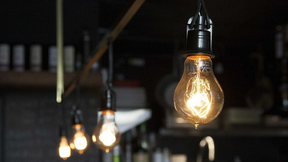 Lmapadas ilustrando conta de luz