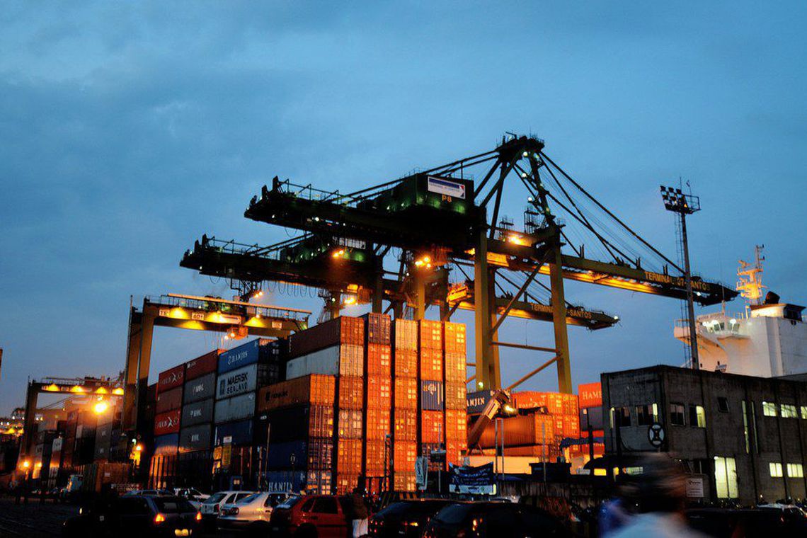 Imagem porto exportações